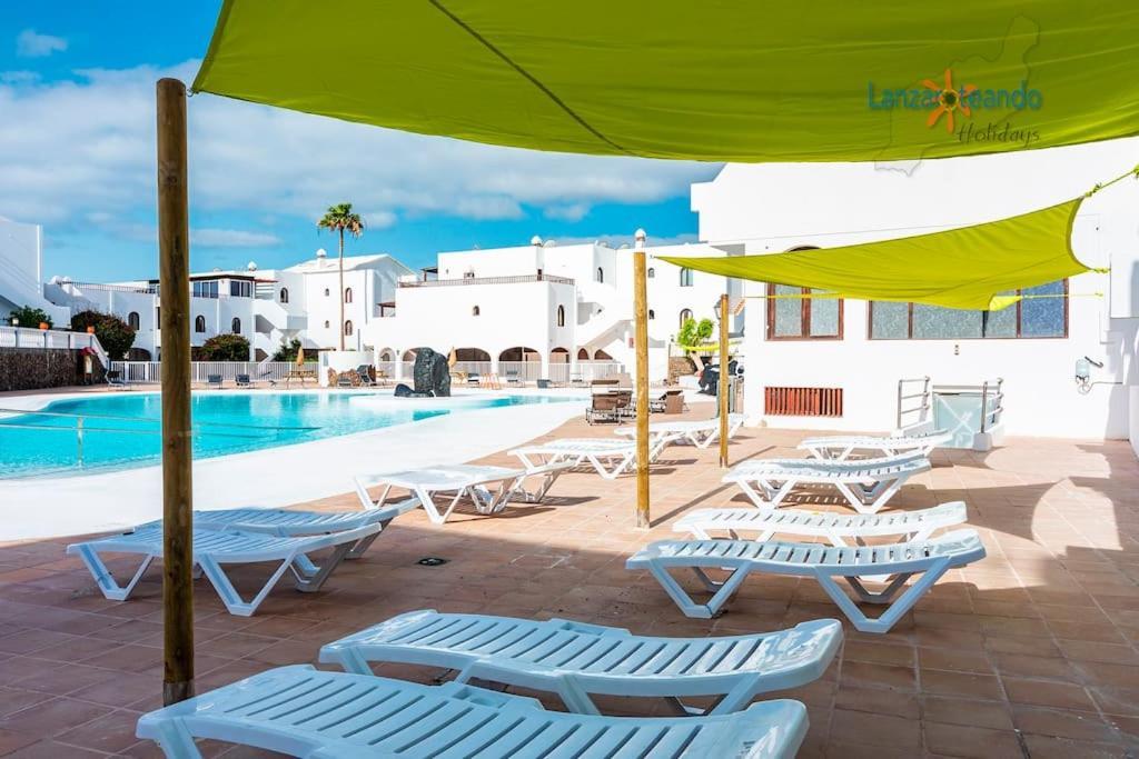 Kiara Vivienda Vacacional Costa Teguise Exteriör bild